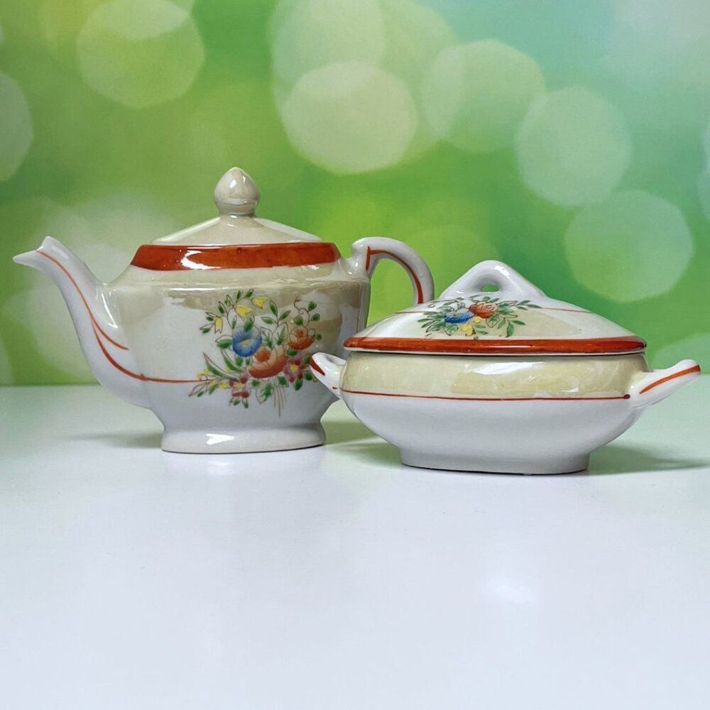 Vintage Lusterware Child’s Teapot & Casserole Dish – 1940s/1950s – Made in Japan